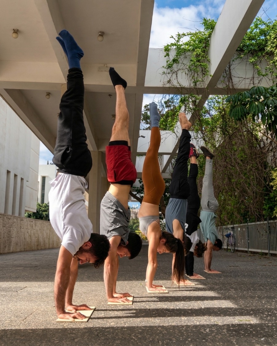 Yuval Oz teaching